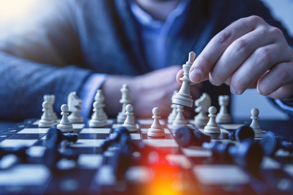 Atteindre un bon niveau aux échecs